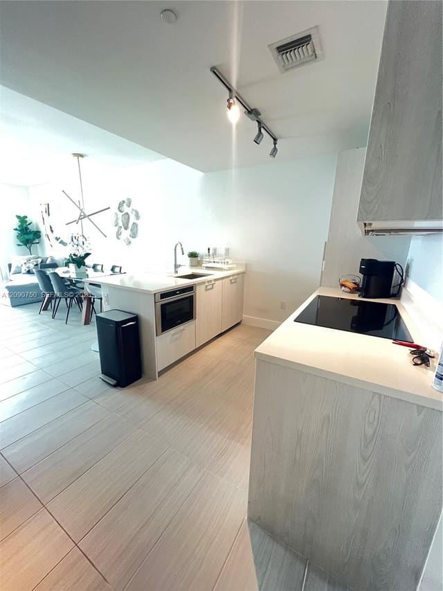 501 NE 31st Street 3402, Miami, FL 33137