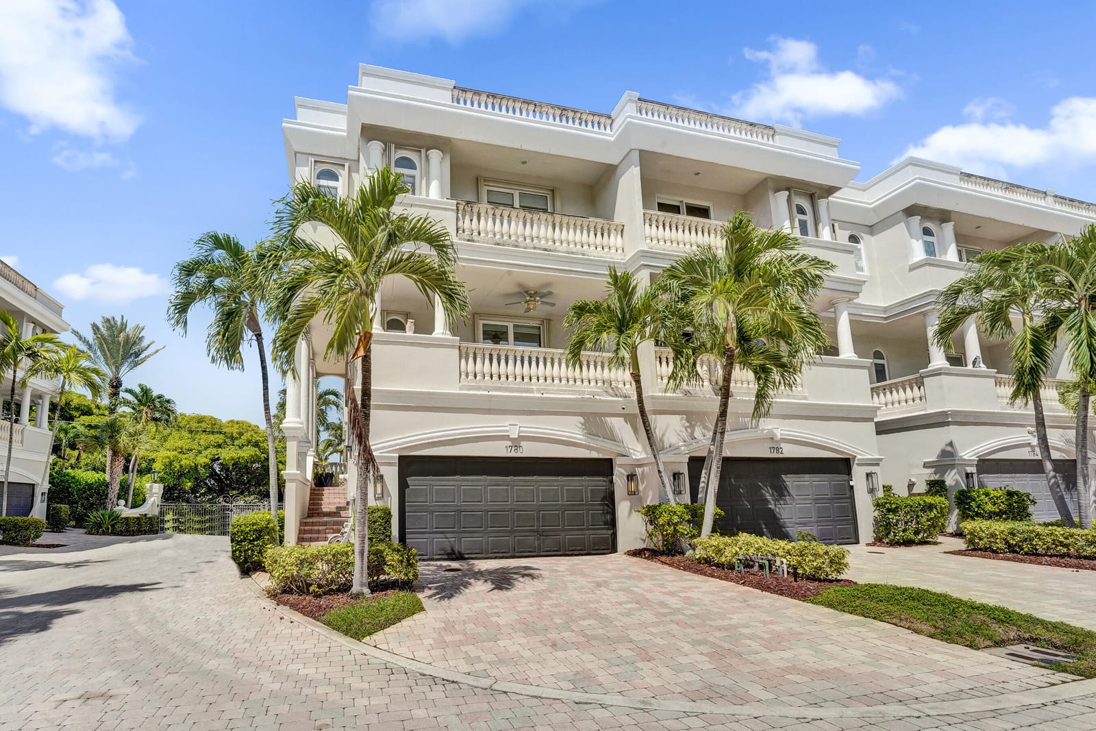 1780 Bay Drive — photo 1