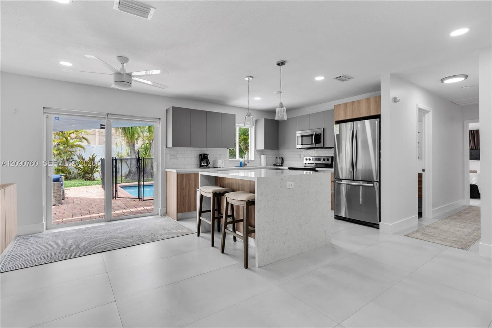 617 NW 30th Court, Wilton Manors, FL 33311 photo 5