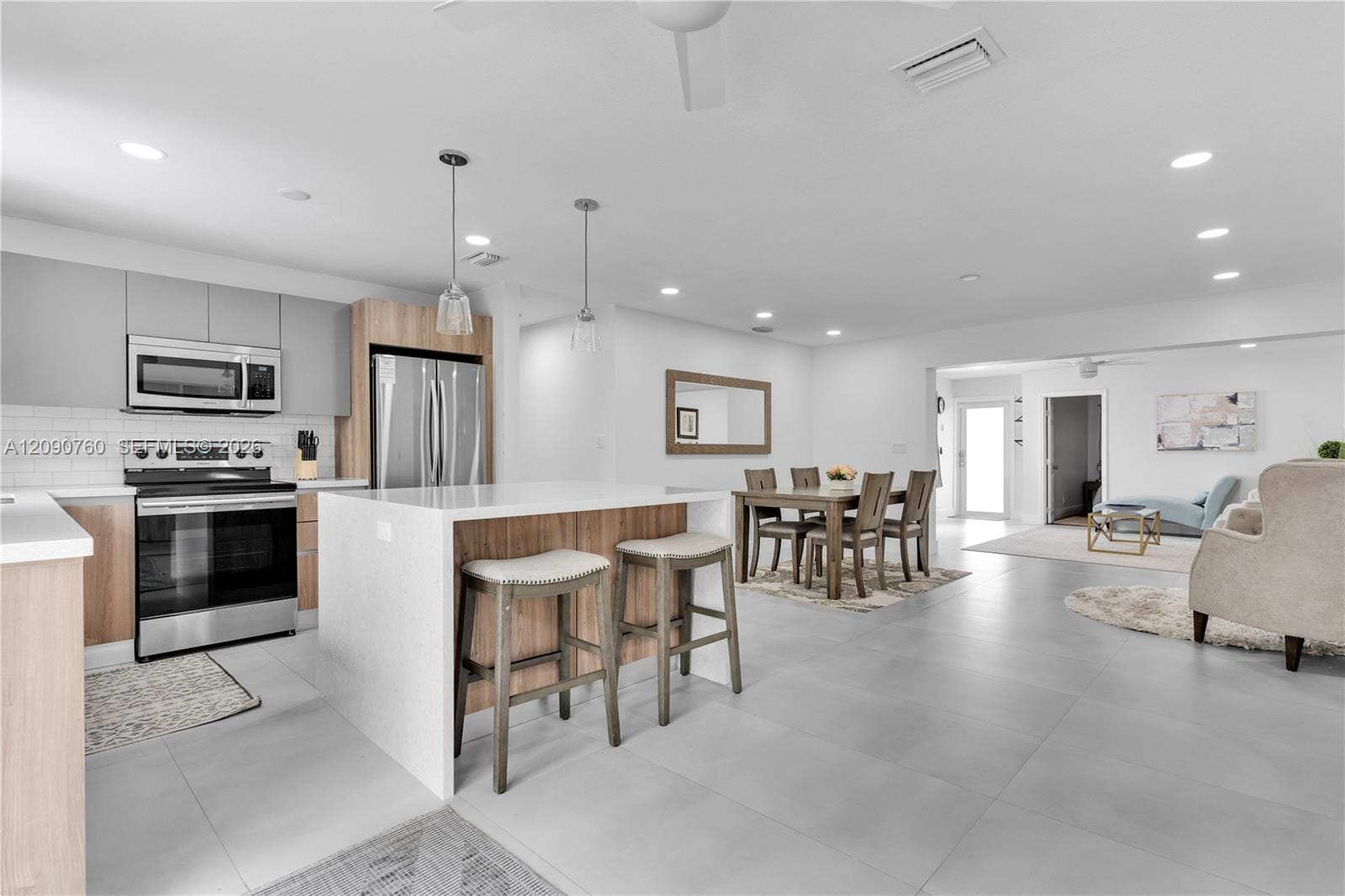 617 NW 30th Court, Wilton Manors, FL 33311 photo 9