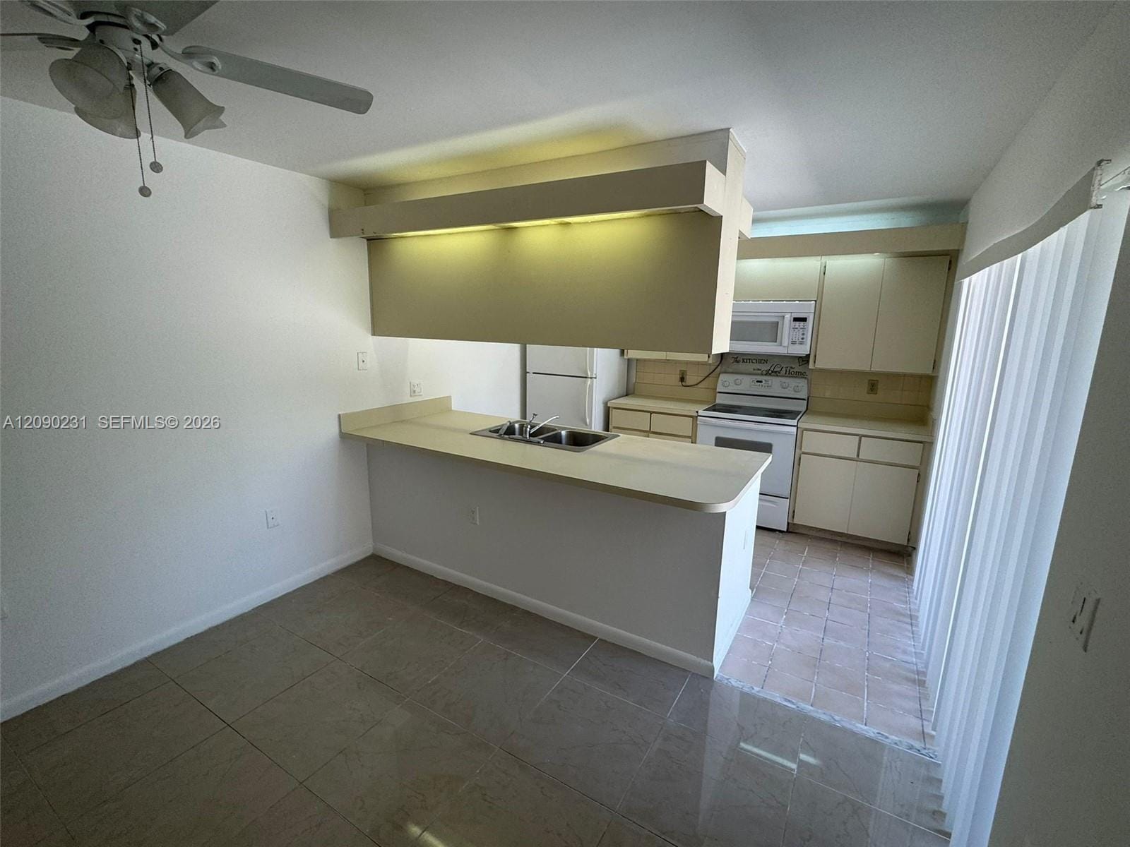 719 Mill Valley Place 719, West Palm Beach, FL 33409 photo 4
