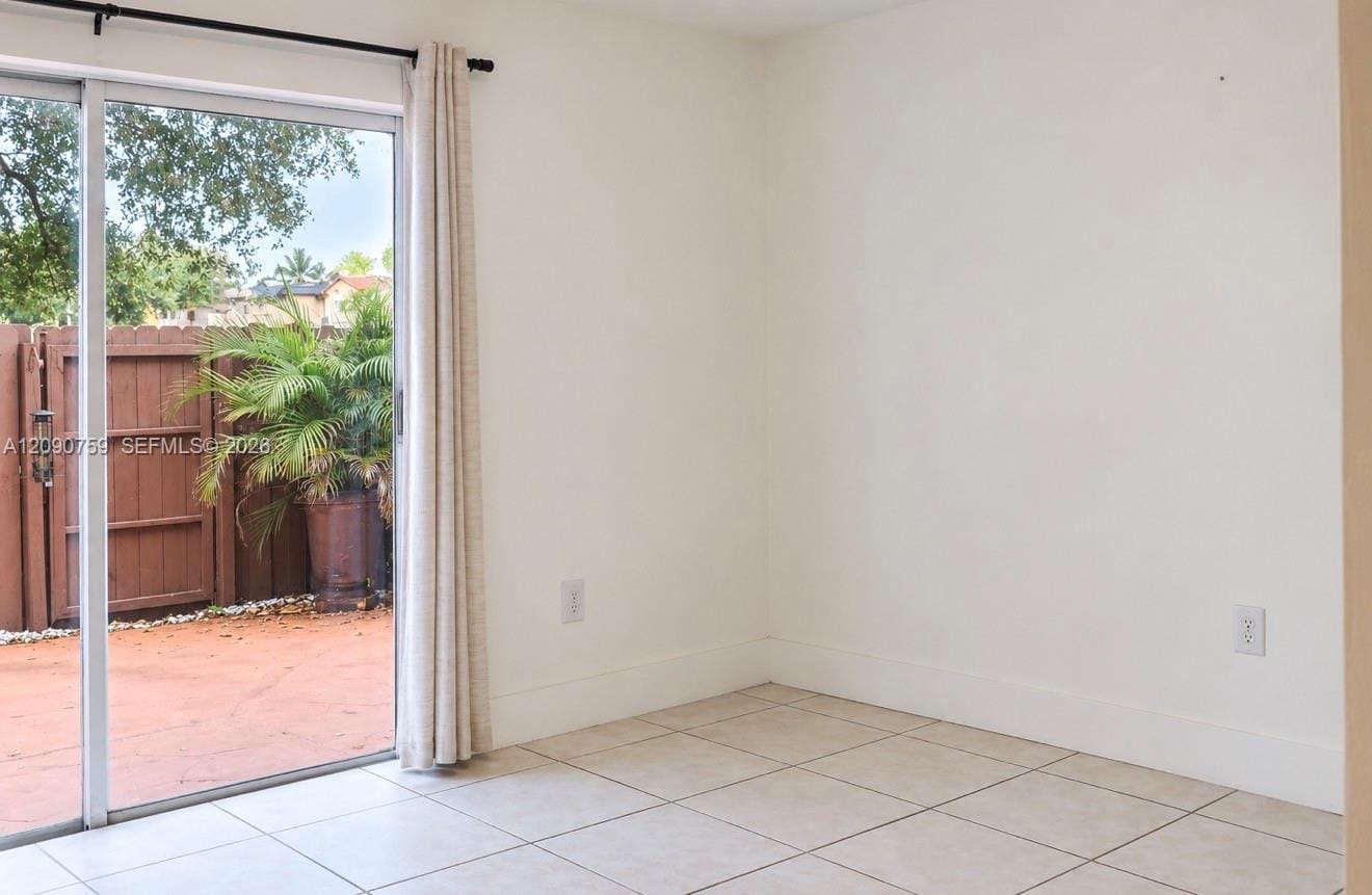 5921 SW 162nd Court 5921 — photo 5