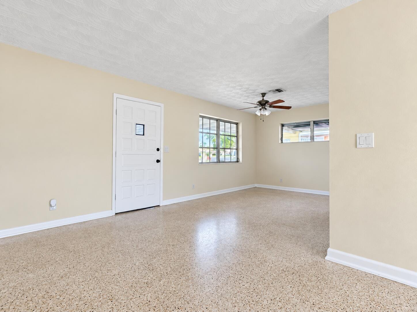 531 SW 11TH Avenue, Hallandale Beach, FL 33009 photo 15
