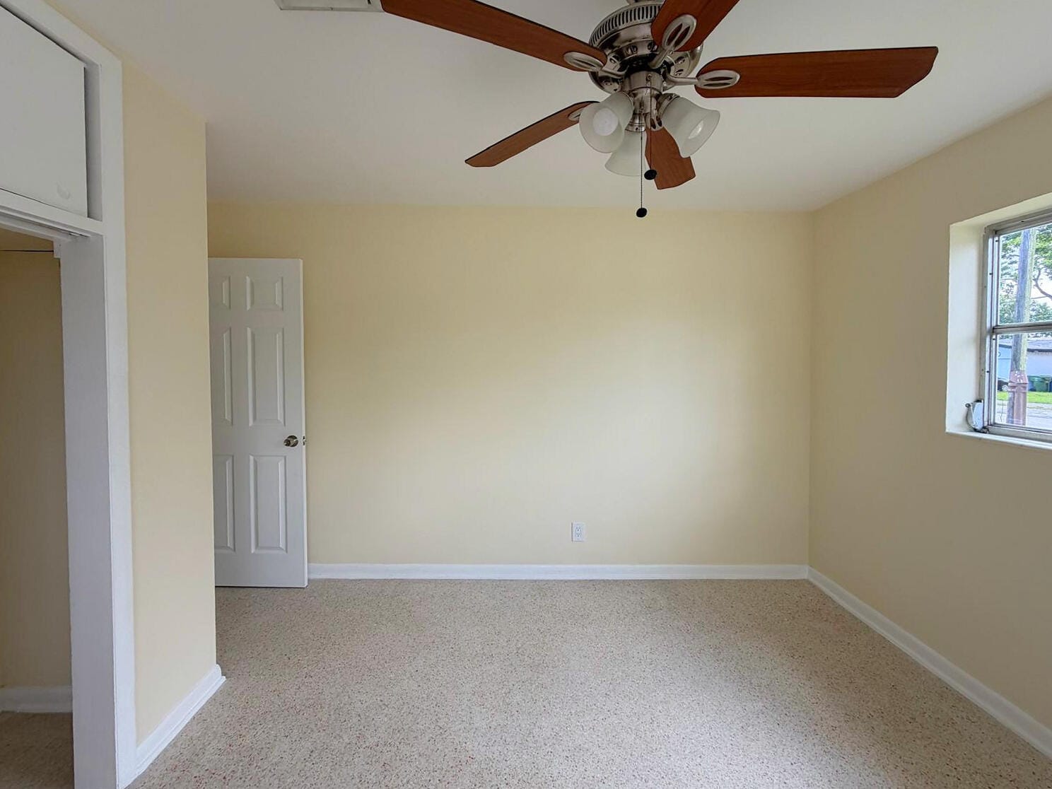 531 SW 11TH Avenue, Hallandale Beach, FL 33009 photo 24