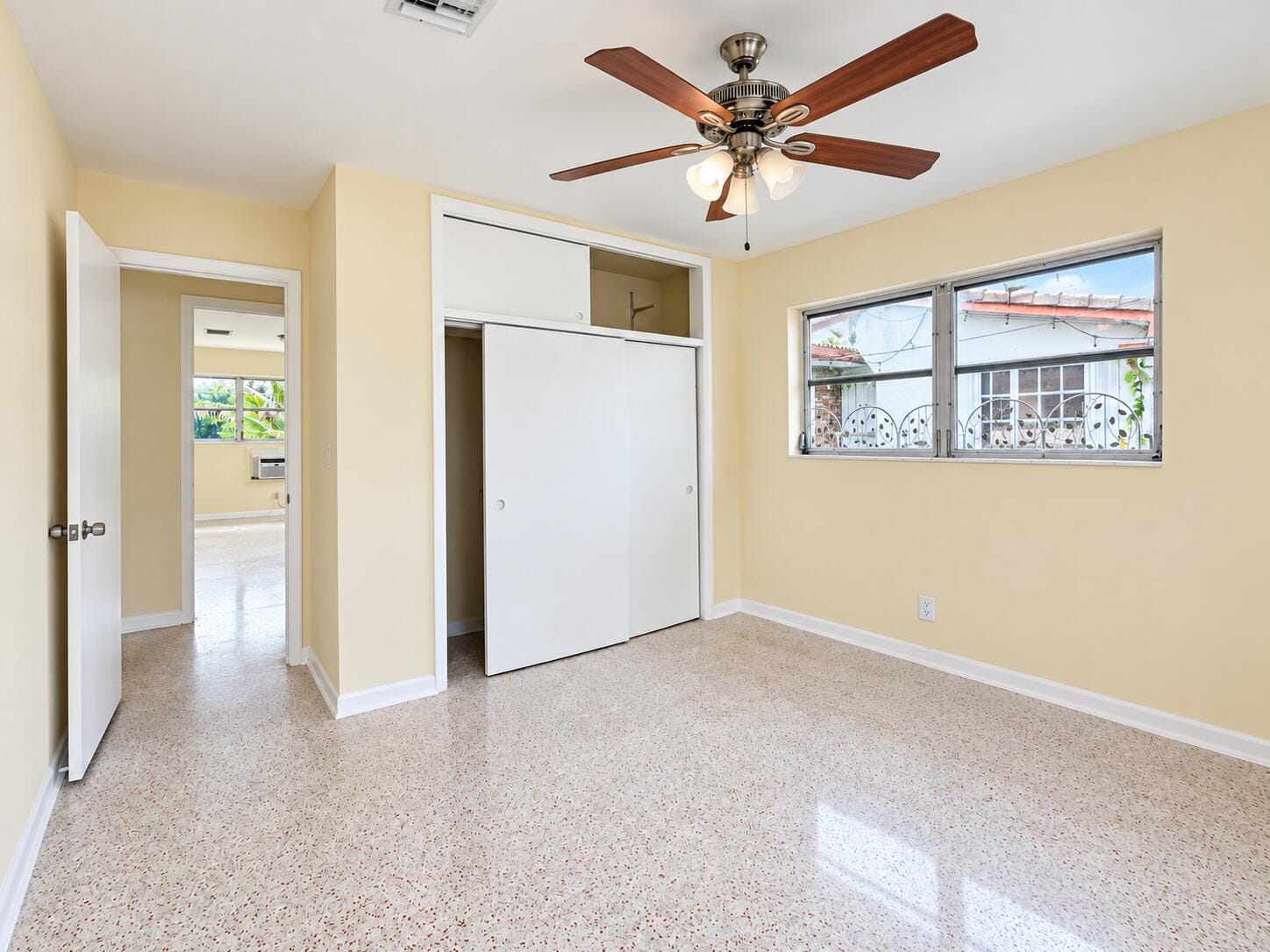 531 SW 11TH Avenue, Hallandale Beach, FL 33009 photo 28