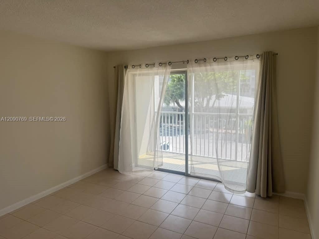 330 SE 2nd Street 202E, Hallandale Beach, FL 33009 photo 26
