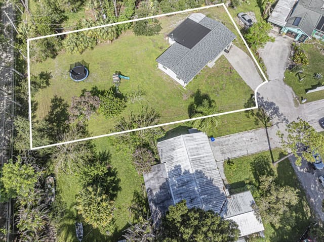 2755 6TH Place, Carll Heights, Vero Beach, FL