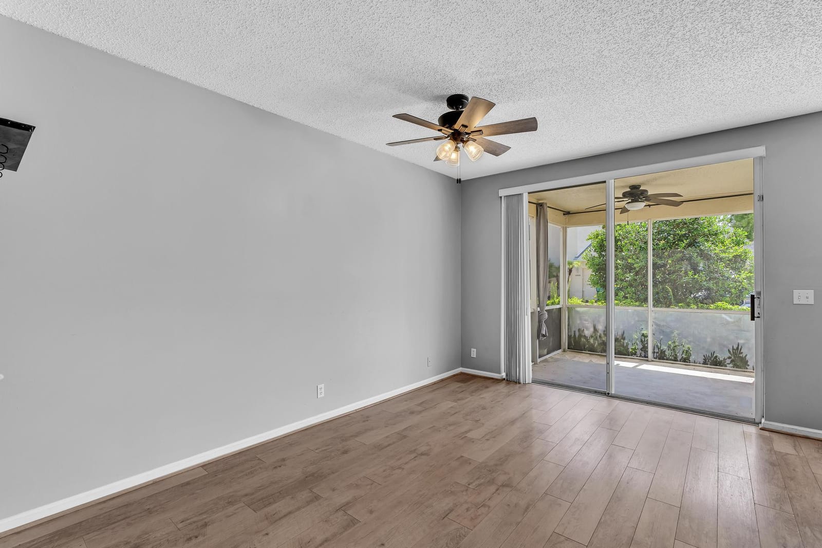 10881 Sea Hibiscus Lane, Tamarac, FL 33321 photo 23