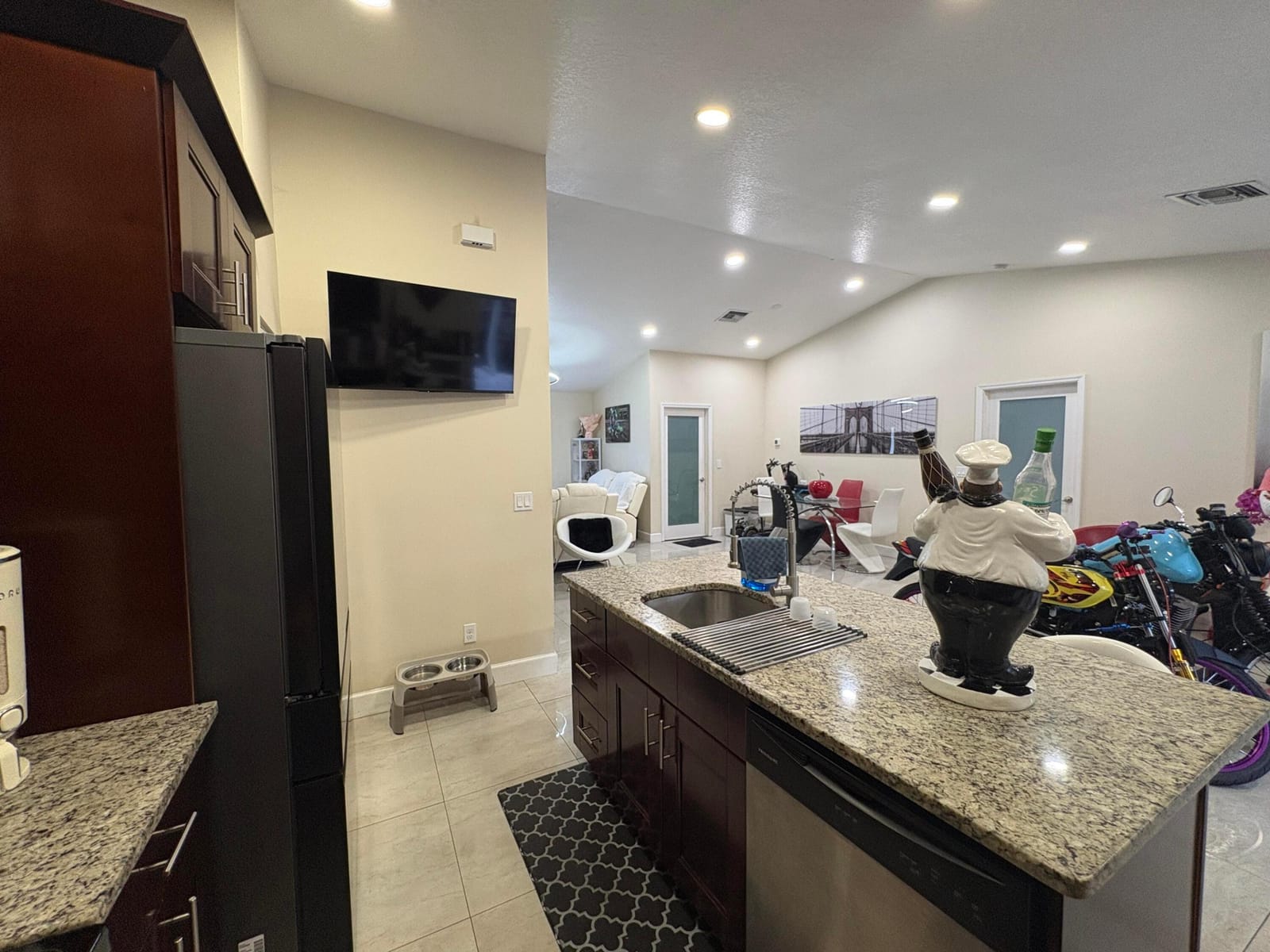 3941 TROPICAL Way, Palm Springs, FL 33461 photo 13