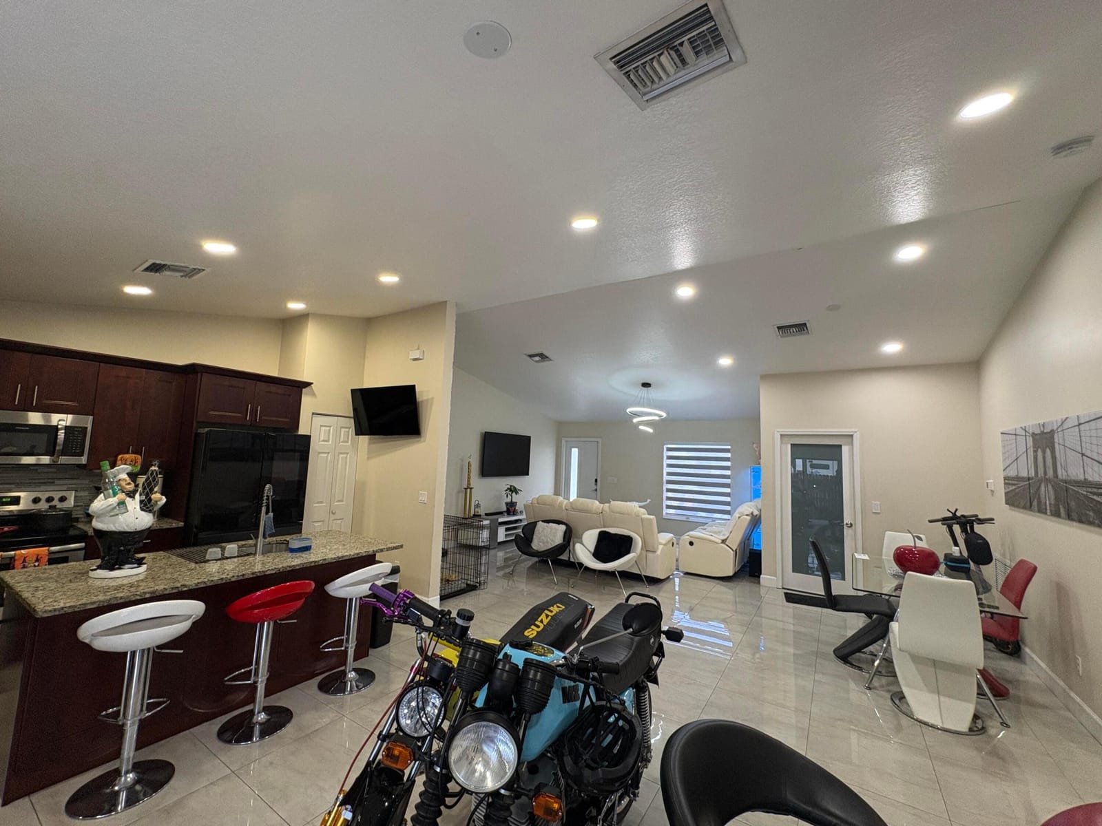 3941 TROPICAL Way, Palm Springs, FL 33461 photo 9