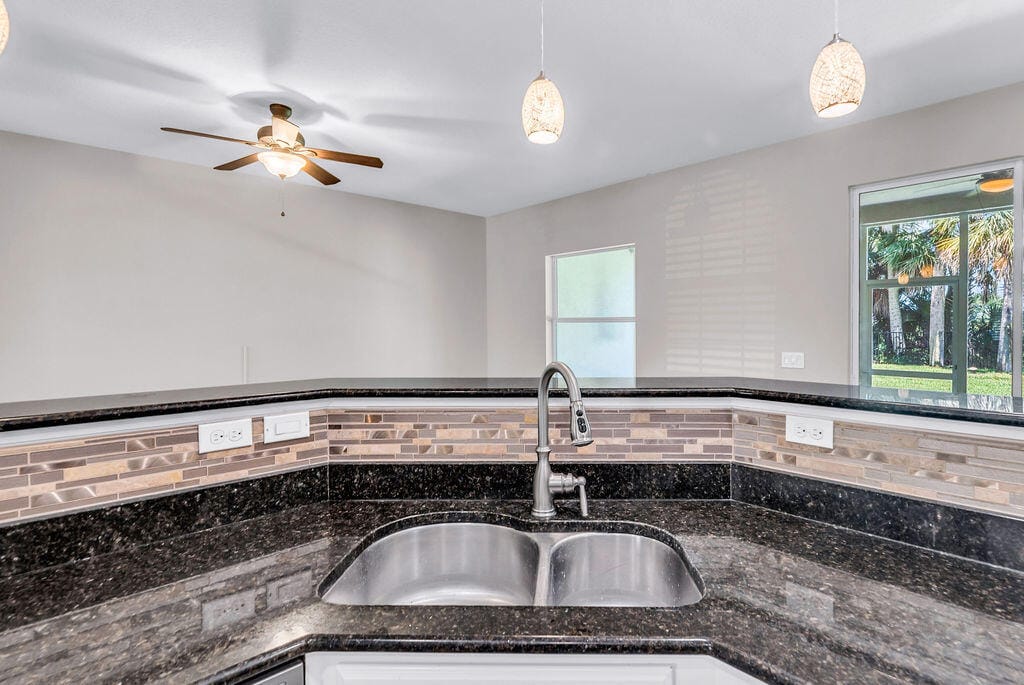 4839 ASHLEY LAKE Circle, Vero Beach, FL 32967 photo 18