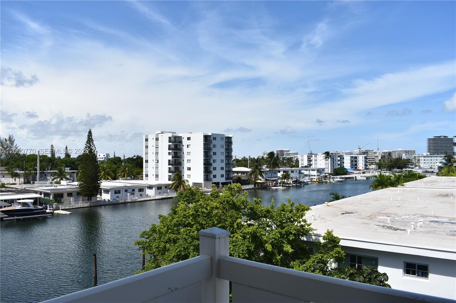 7900 Tatum Waterway Drive 412, Miami Beach, FL 33141 photo 11