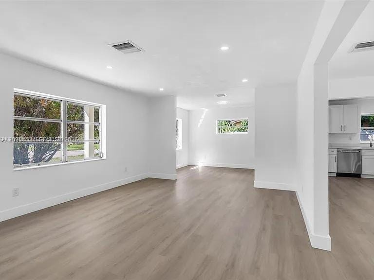 21241 NE 2nd Avenue ., Miami, FL 33179 photo 13