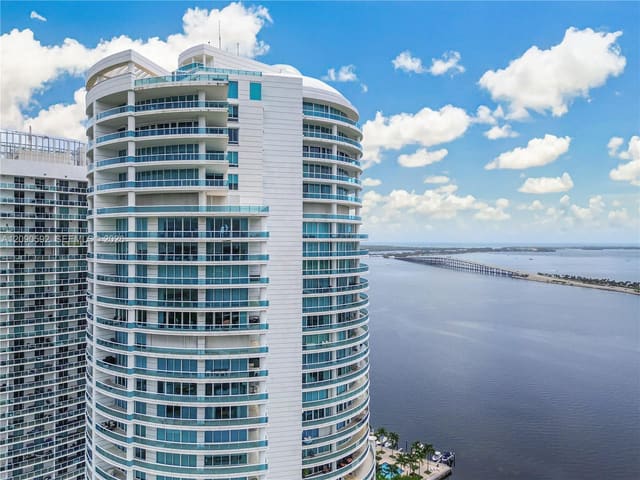 2127 SE Brickell Avenue 1406, Miami, FL 33129