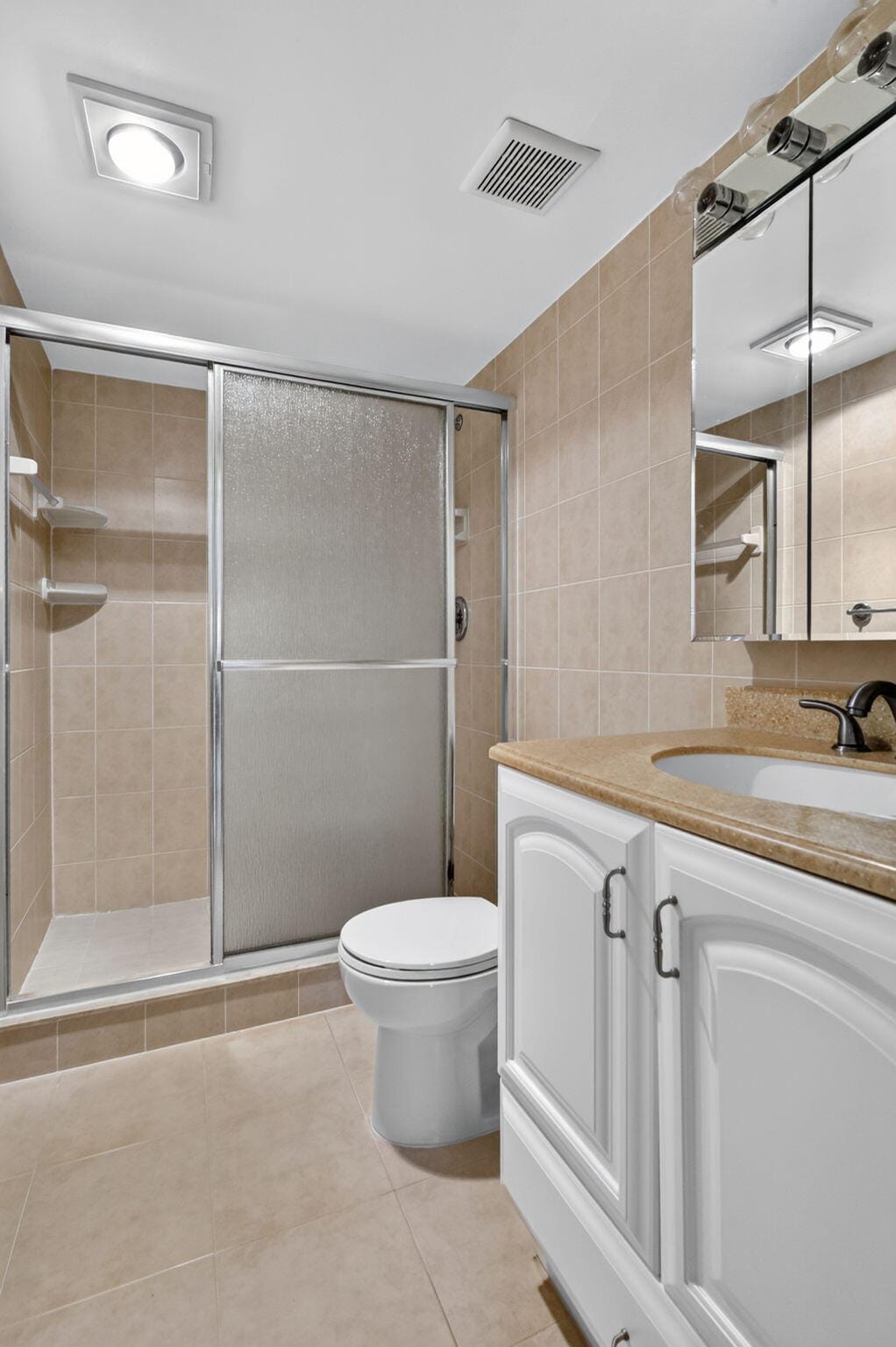 750 NE 199TH Street 204H, Miami, FL 33179 photo 16