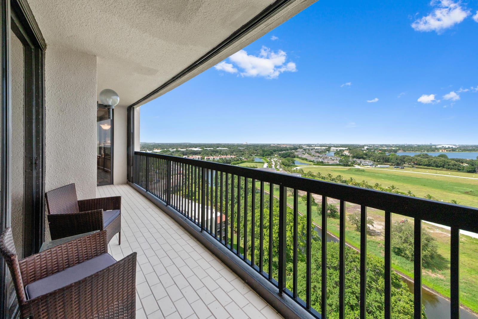 2480 PRESIDENTIAL Way 1603, West Palm Beach, FL 33401 photo 9