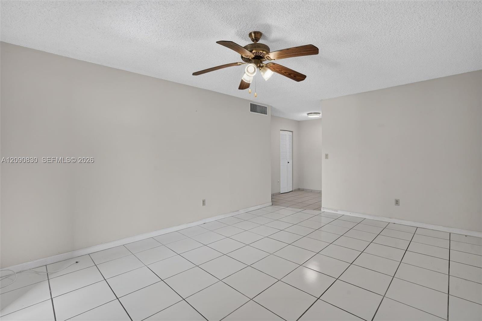 10786 N Kendall Drive D14 — photo 3