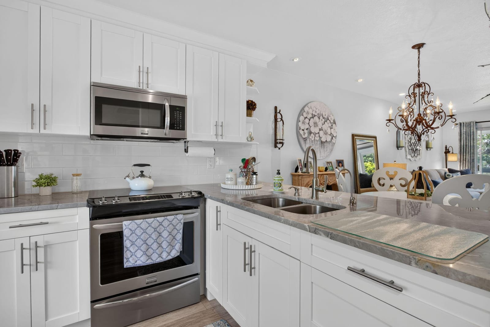 1211 BAHAMA Bend F2 — photo 2