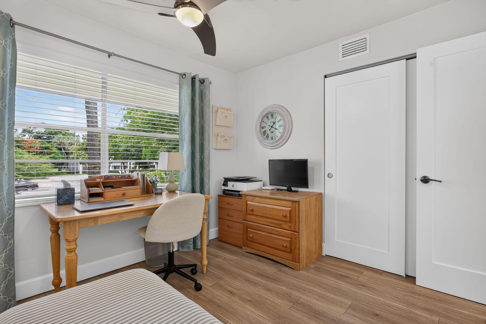 1211 BAHAMA Bend F2 — photo 12