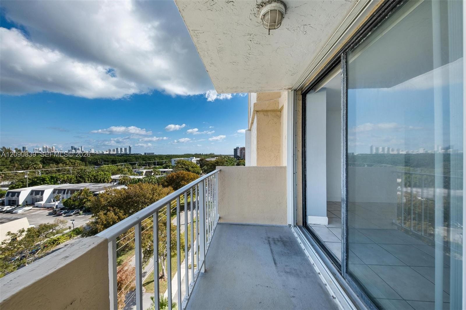 2350 NE 135th Street 811, North Miami, FL 33181 photo 25