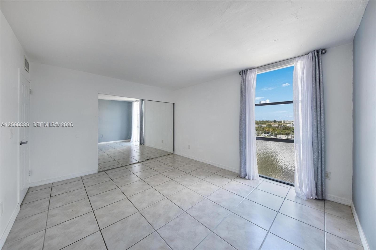 2350 NE 135th Street 811, North Miami, FL 33181 photo 30