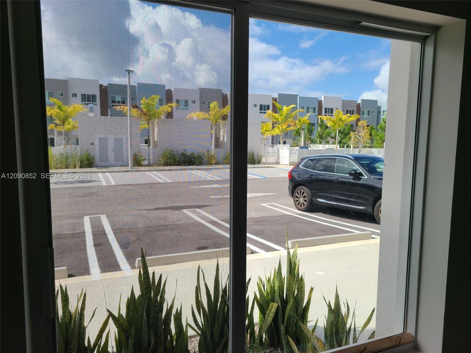 2555 NE 193 Street 2114, Miami, FL 33180 photo 18