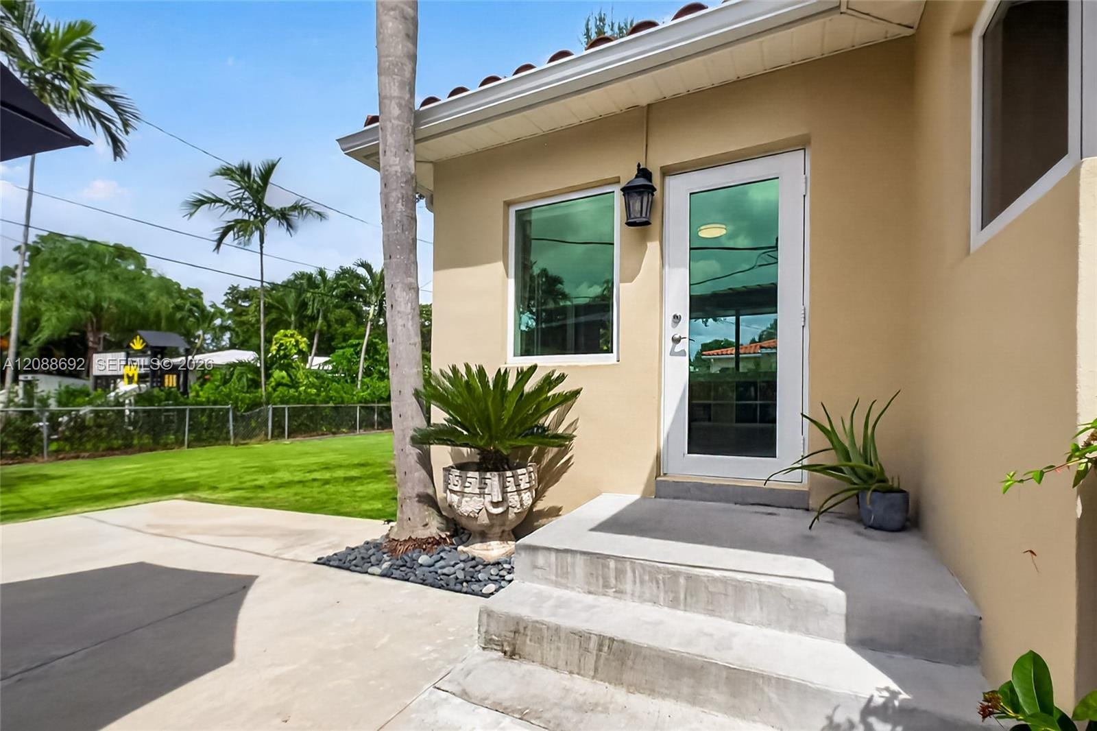 439 Candia Avenue, Coral Gables, FL 33134 photo 10