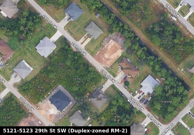 5121 29th Street SW, Lehigh Acres, FL 33973