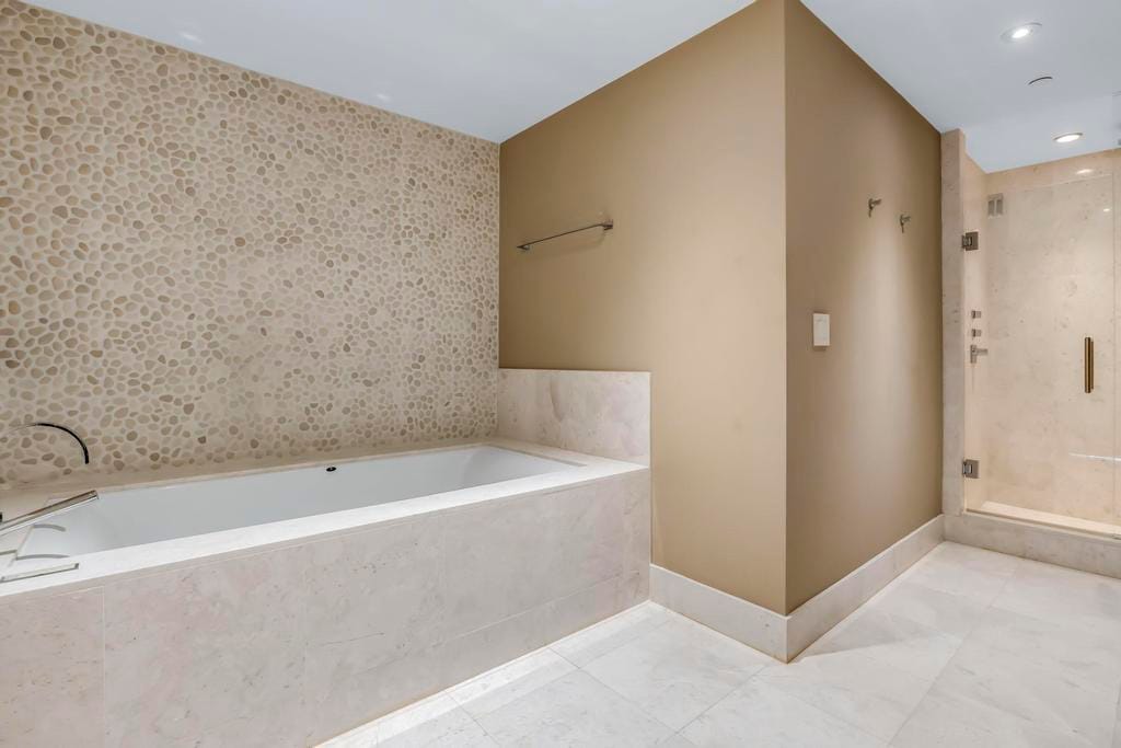 17121 Collins Avenue 2207, Sunny Isles Beach, FL 33160 photo 28