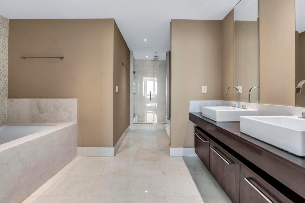 17121 Collins Avenue 2207, Sunny Isles Beach, FL 33160 photo 29