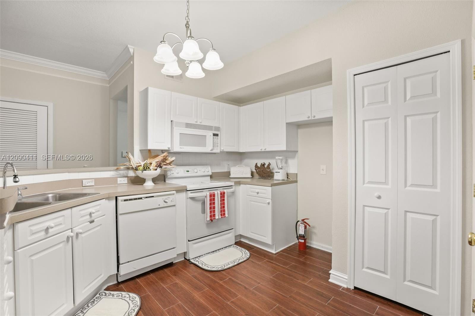 211 Longview 102, Kissimmee, FL 34747 photo 3