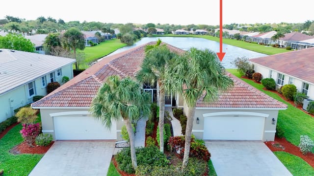 10665 ROYAL CARIBBEAN Circle, Boynton Beach, FL 33437
