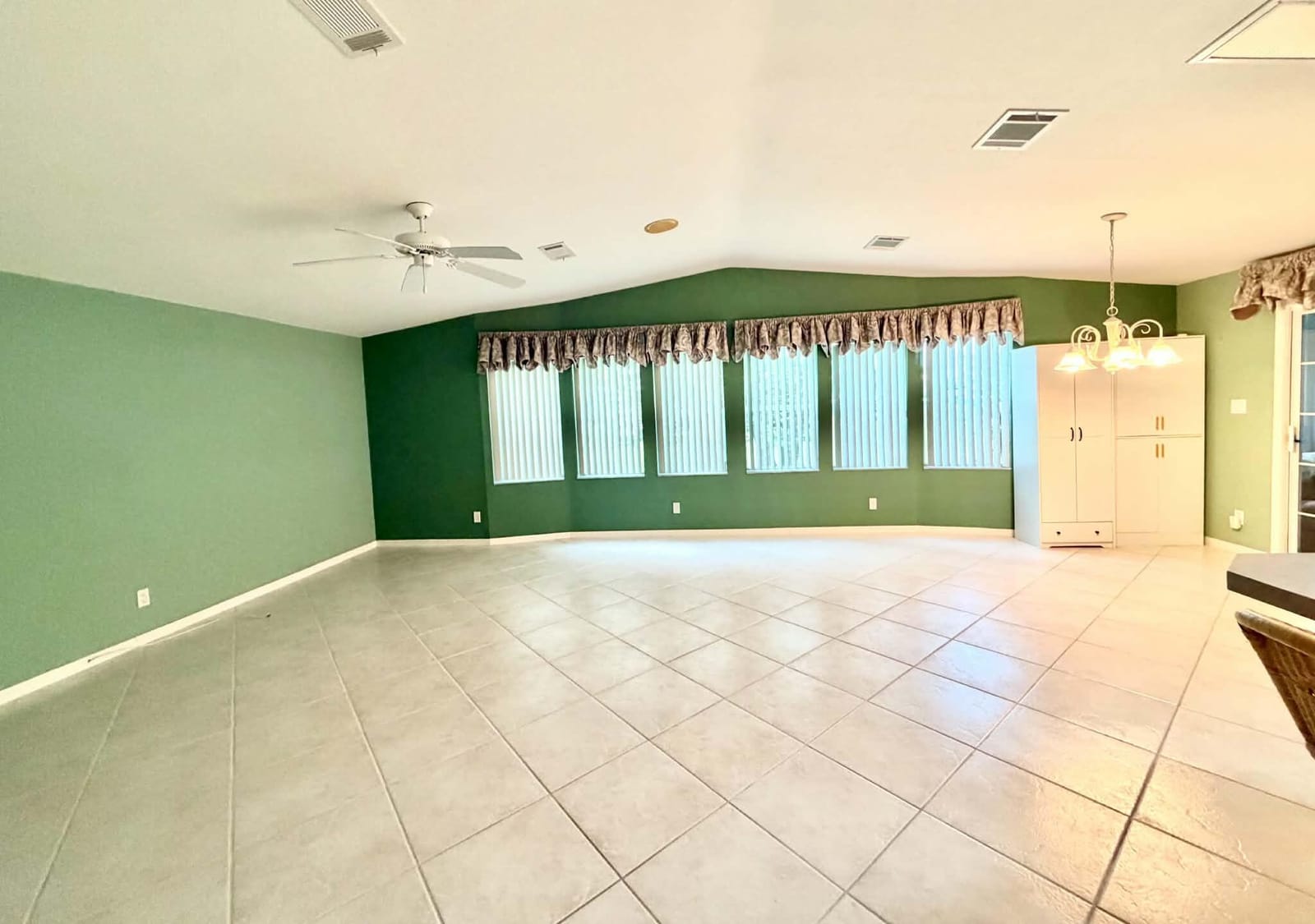 8110 9th Hole Drive, Port St. Lucie, FL 34952 photo 3