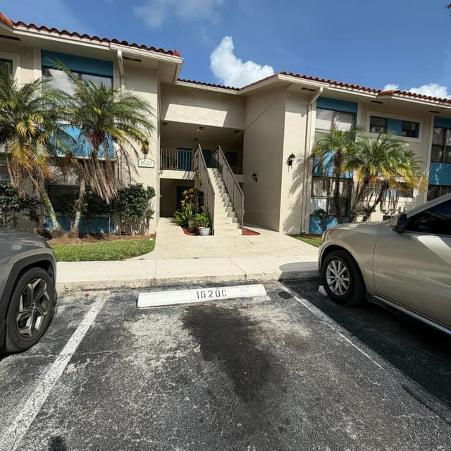 1620 BALFOUR POINT Drive B, West Palm Beach, FL 33411