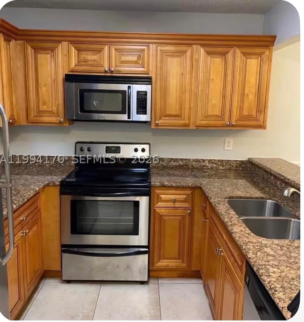 1620 BALFOUR POINT Drive B — photo 6