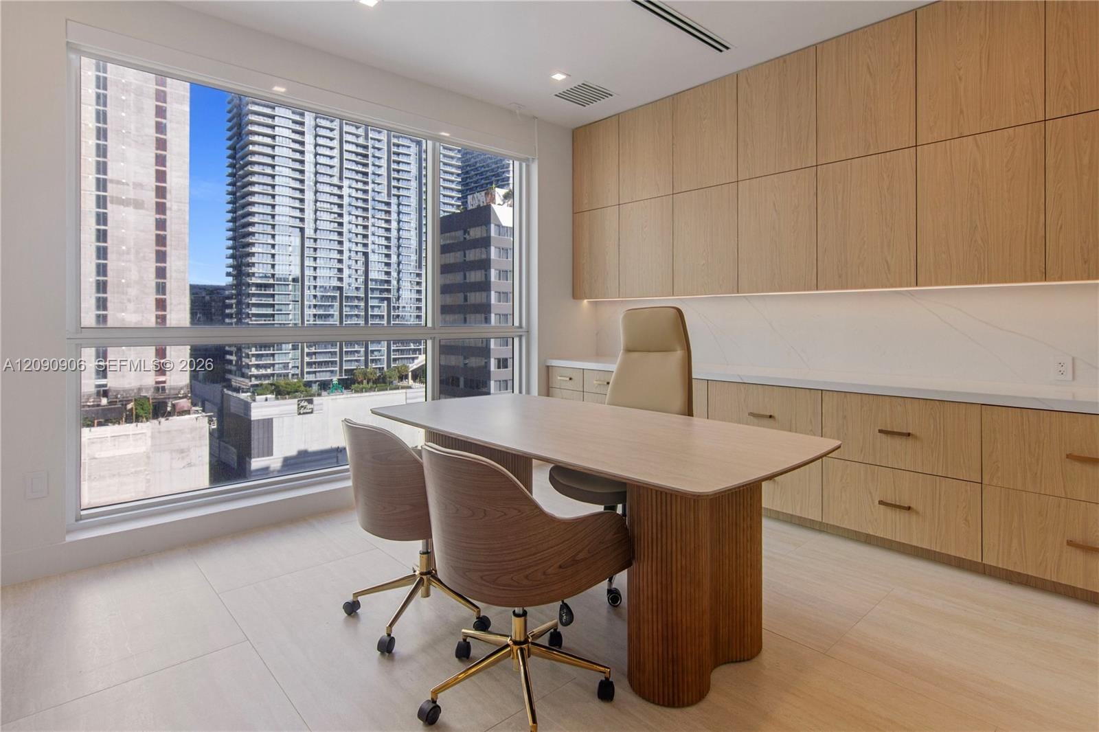 175 SW 7th Street 1710, Miami, FL 33130 photo 19