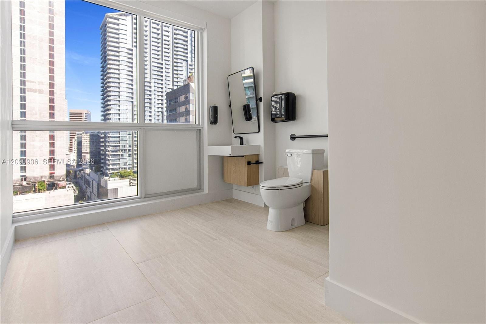 175 SW 7th Street 1710, Miami, FL 33130 photo 28
