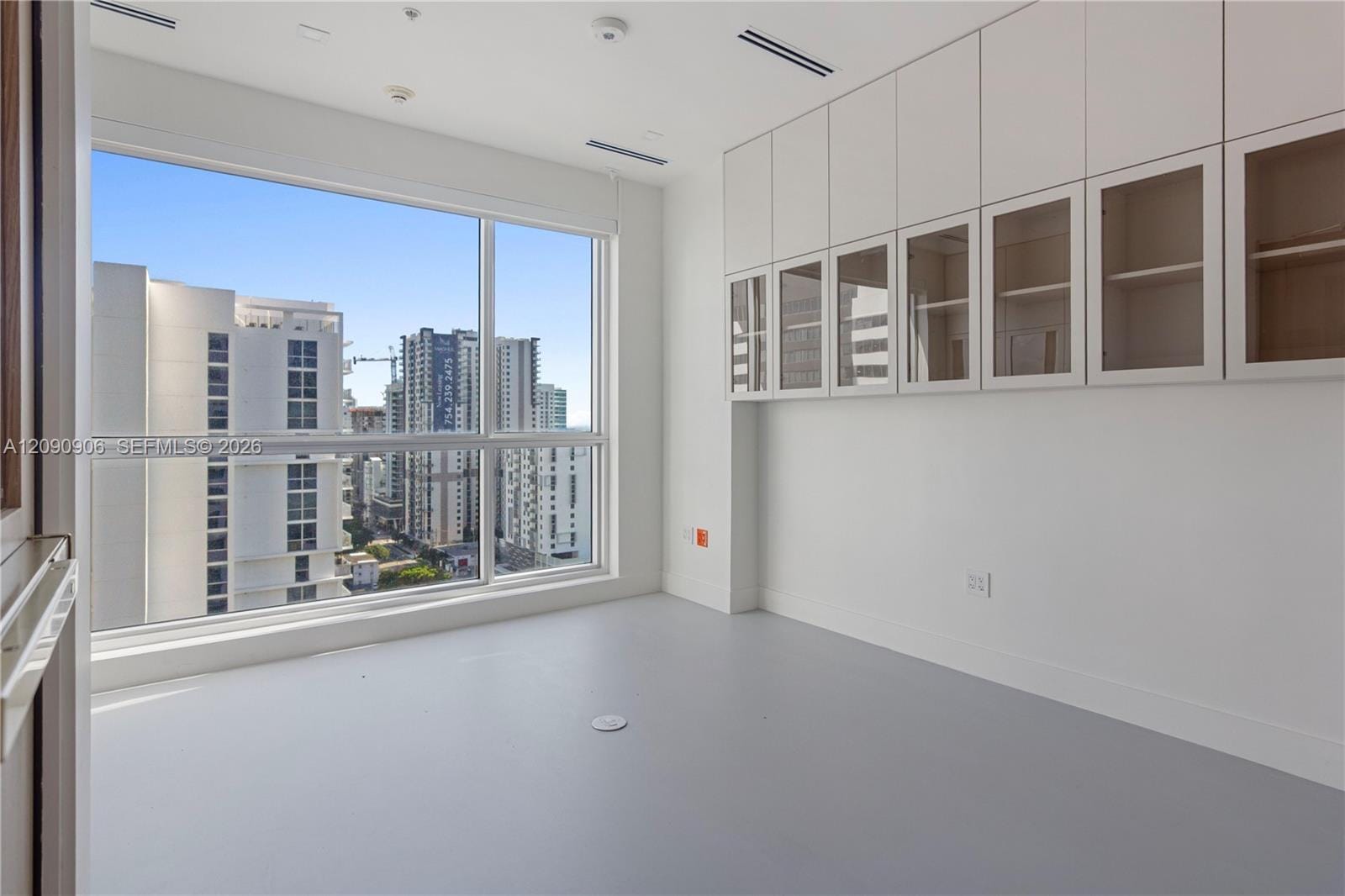 175 SW 7th Street 1710 — photo 7