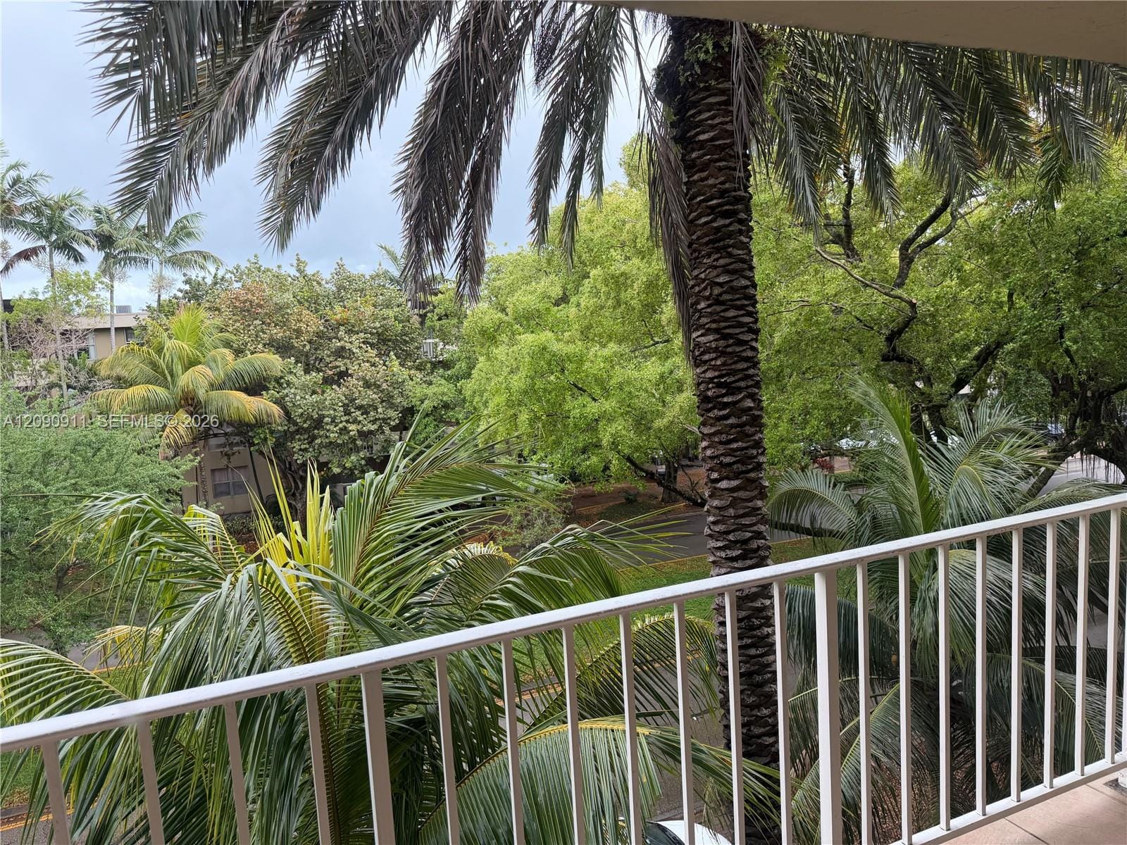 1805 Sans Souci Boulevard 413, North Miami, FL 33181 photo 11