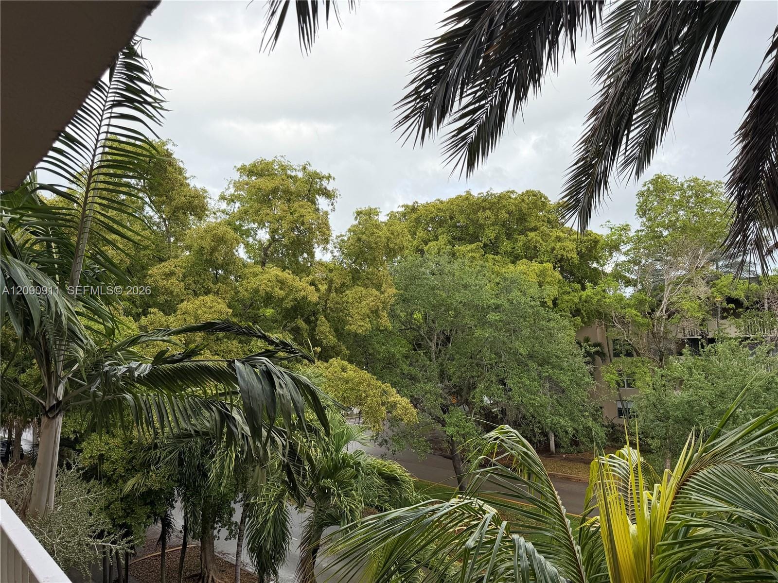 1805 Sans Souci Boulevard 413, North Miami, FL 33181 photo 12