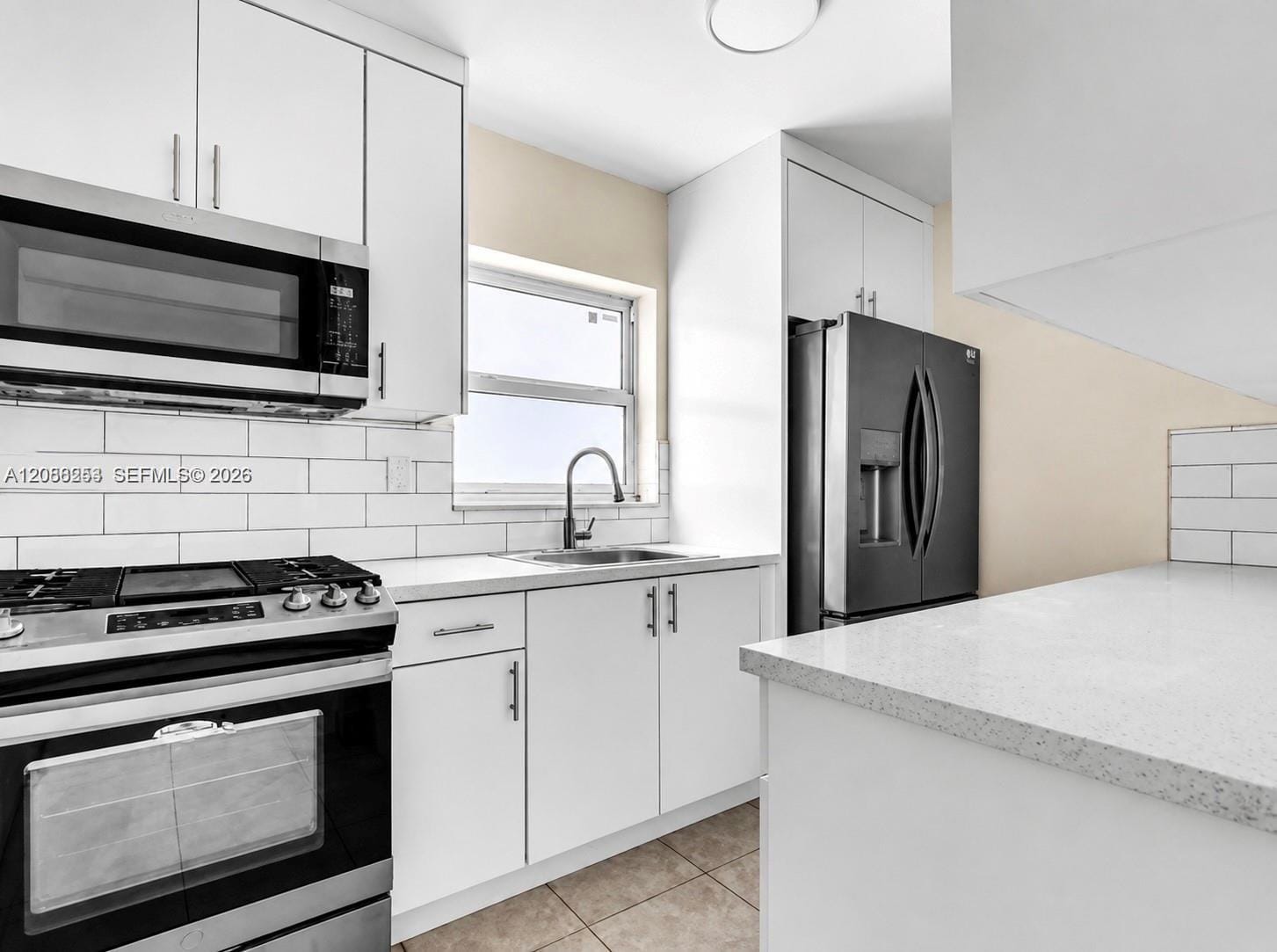 1245 W 24th Street 219, Hialeah, FL 33010 photo 8