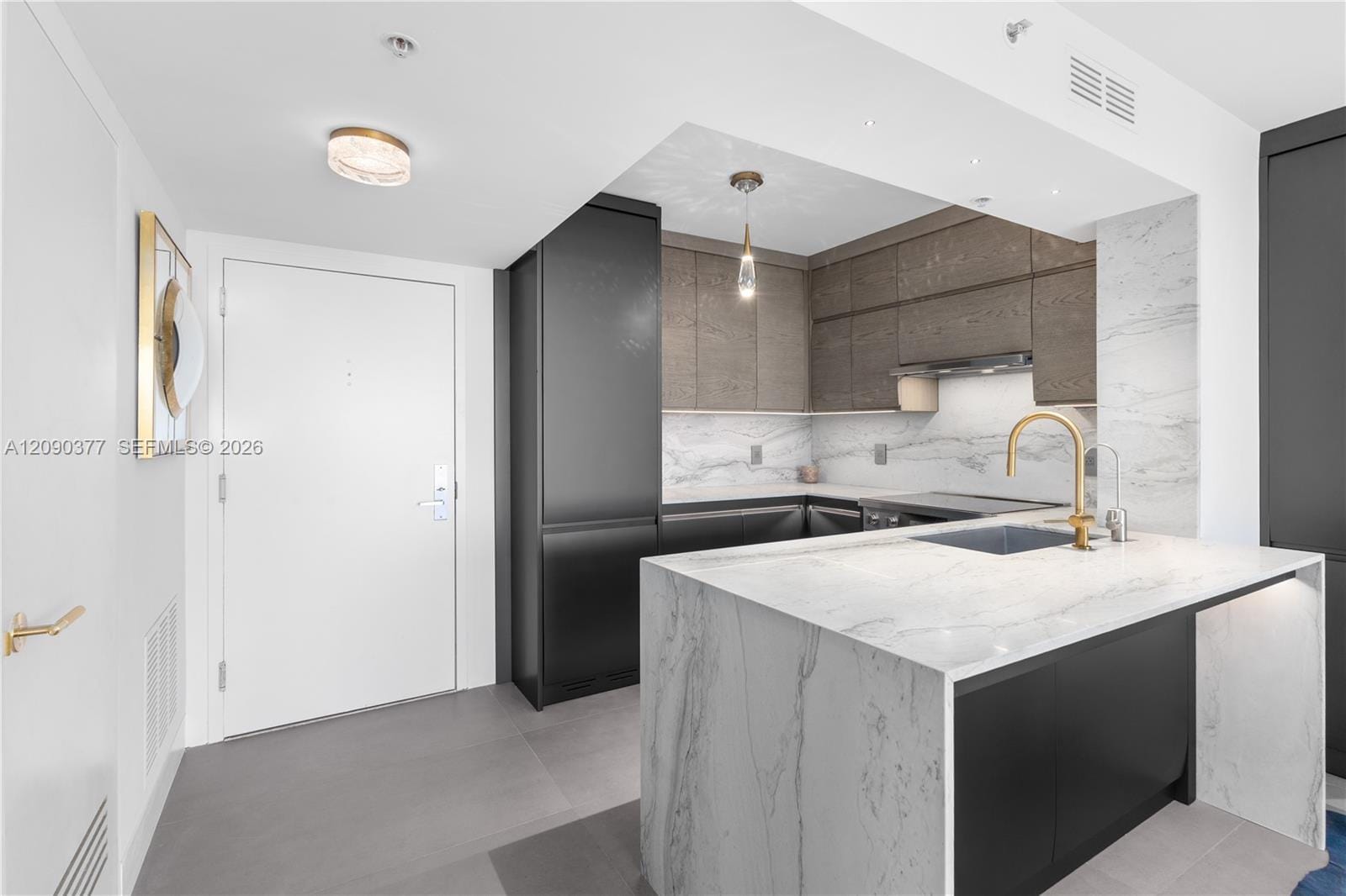 1800 Sunset Harbour Drive 2105, Miami Beach, FL 33139 photo 4