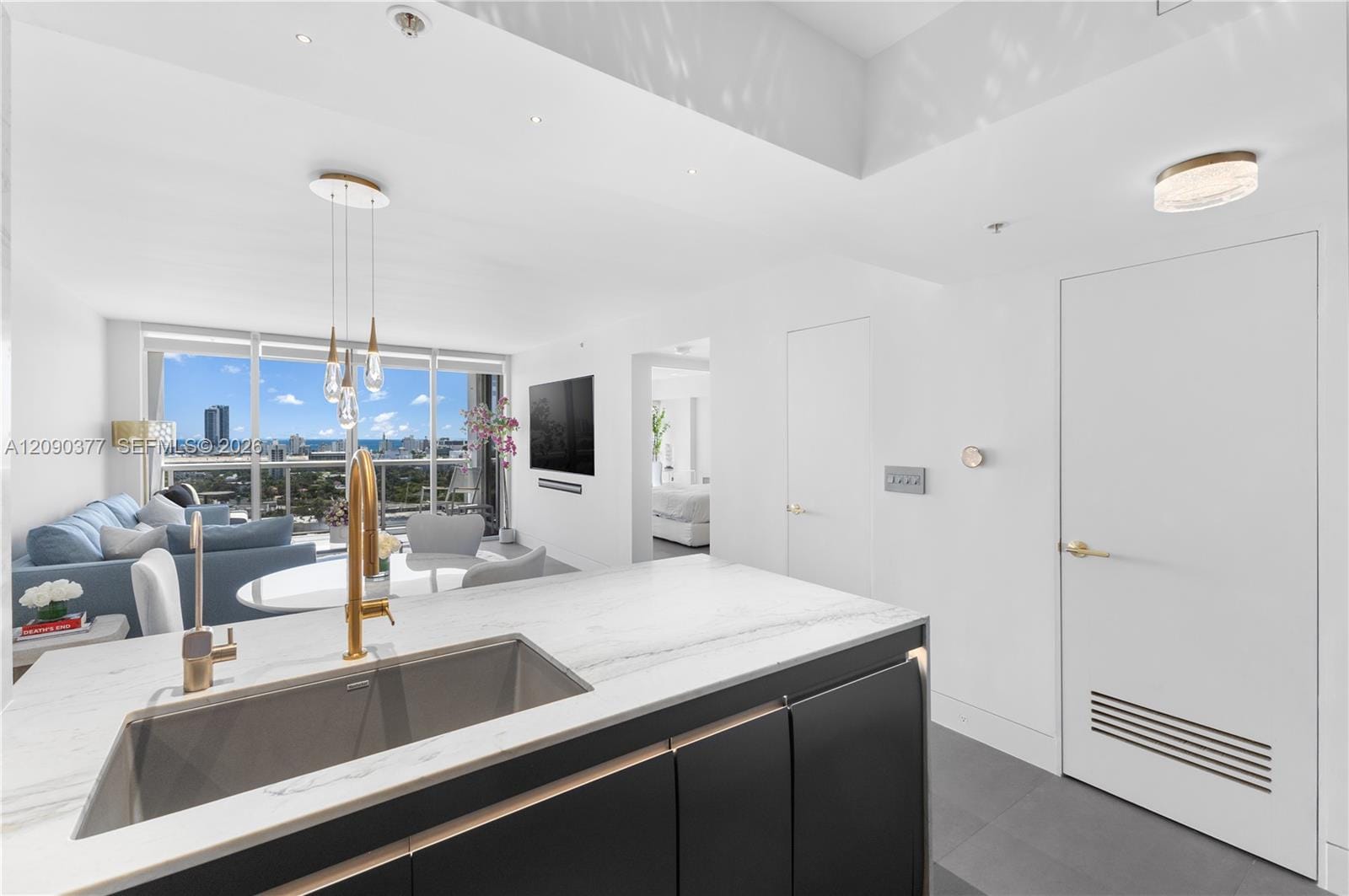 1800 Sunset Harbour Drive 2105, Miami Beach, FL 33139 photo 6