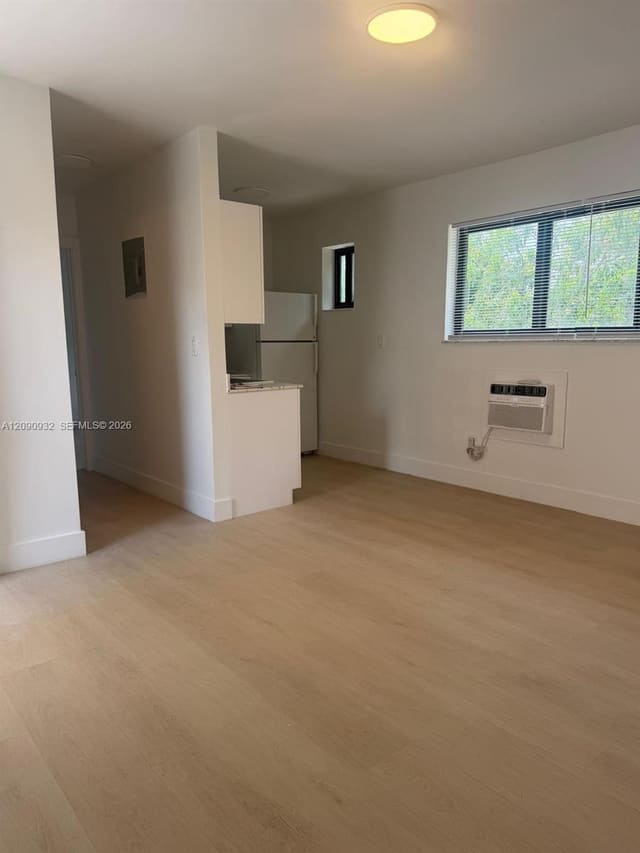 7535 NE 2nd Court 3, Miami, FL 33138