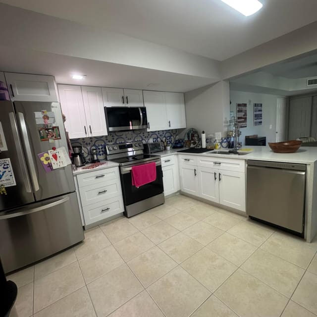 5741 RIVERSIDE Drive 102A, Coral Springs, FL 33067