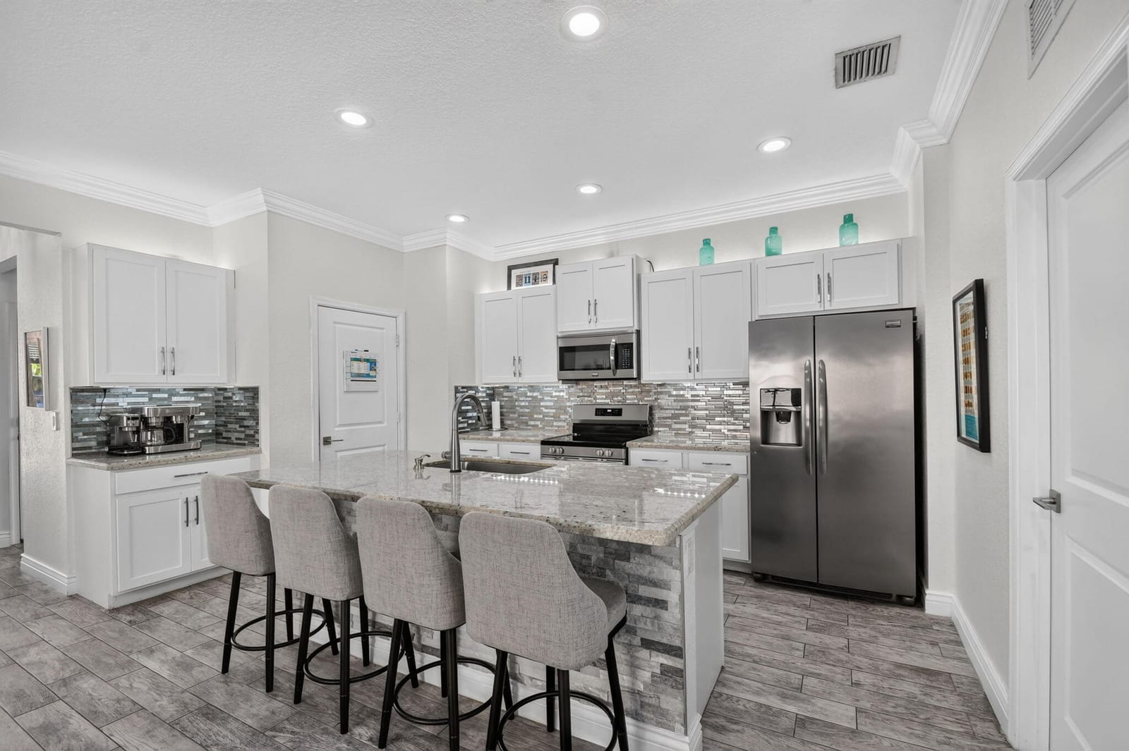 4065 Tomoka Drive, Lake Worth, FL 33462 photo 8