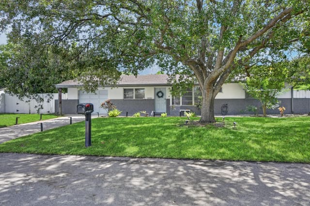 3400 NE 5th Avenue, Boca Raton, FL 33431