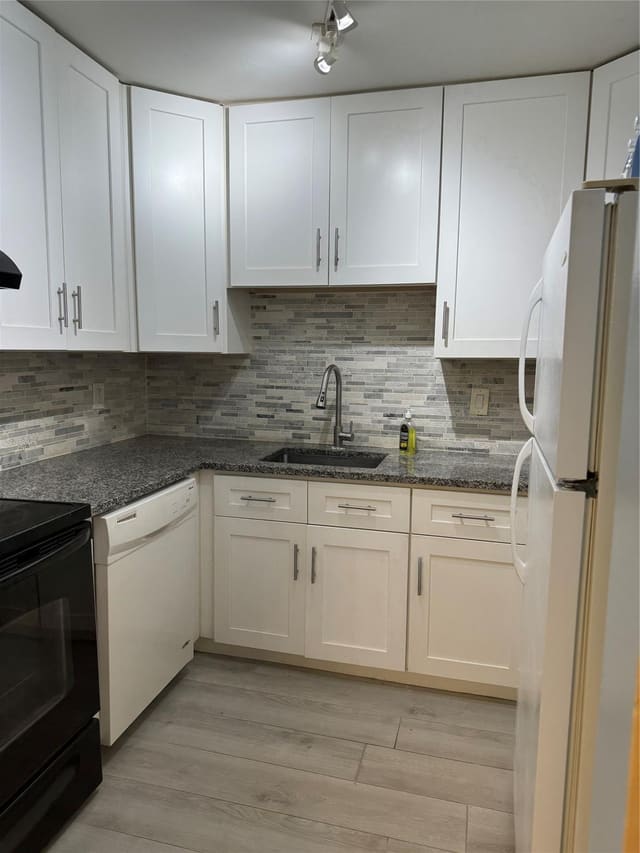 3200 Coral Springs Drive 214, Coral Springs, FL 33065