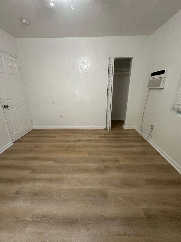 3631 Thomas Avenue 4 — photo 4