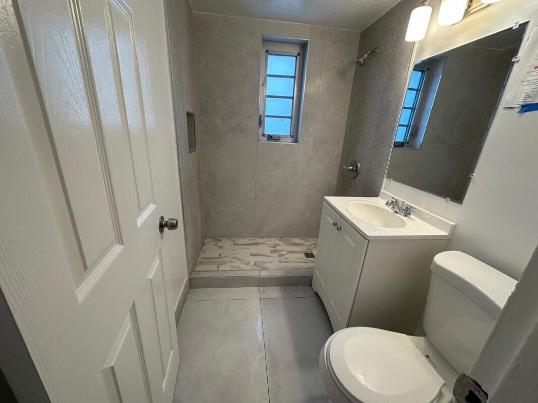 3631 Thomas Avenue 4 — photo 5
